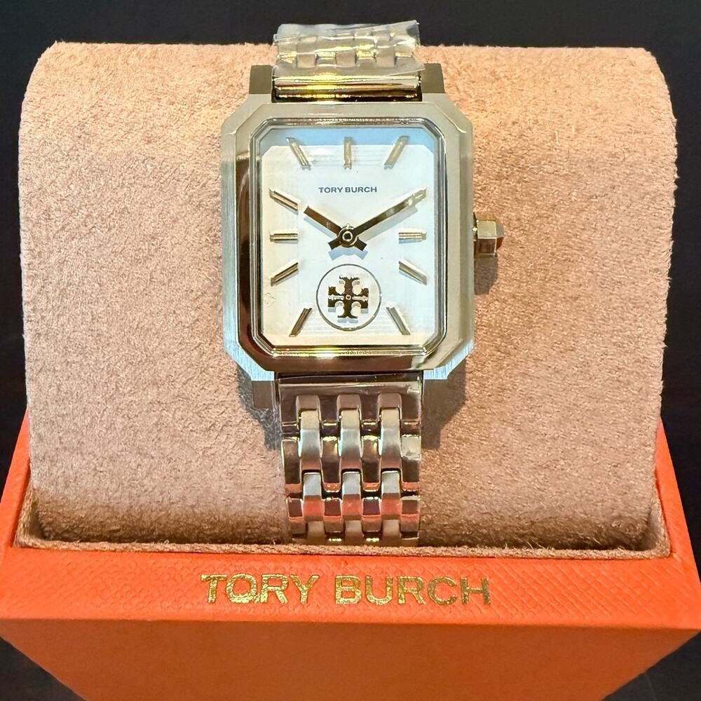 NEW‼️Tory Burch Robinson Gold Bracelet Watch TBW1500 - Picture 2 of 9